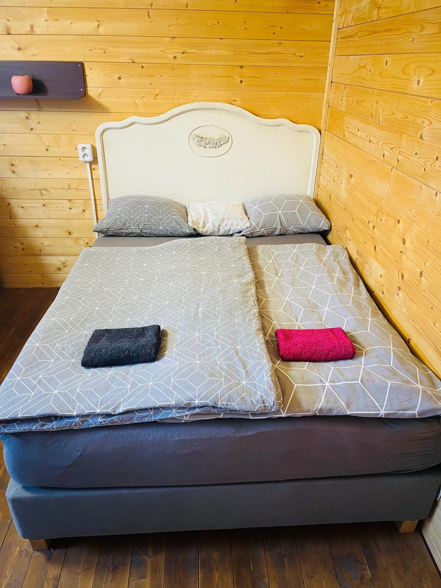 Chatky Daniel-Mikulov, A Private Campsite Just For You Eksteriør bilde